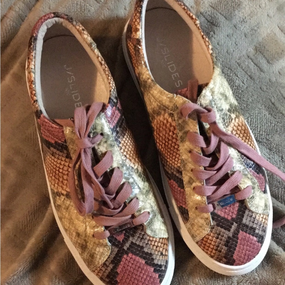 COPY - J/S Slides Size 8 Snake Print Sneakers
